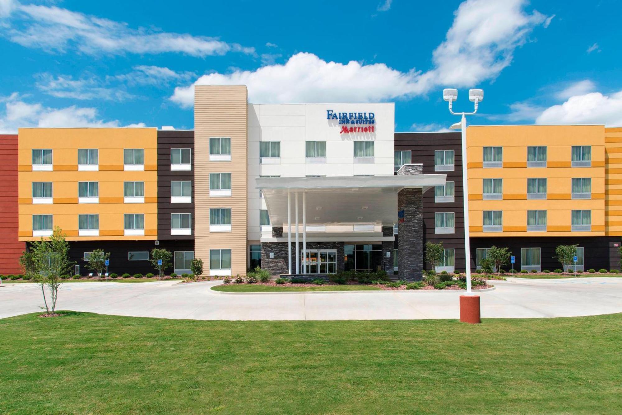 Fairfield Inn & Suites By Marriott Jackson Clinton Exterior photo